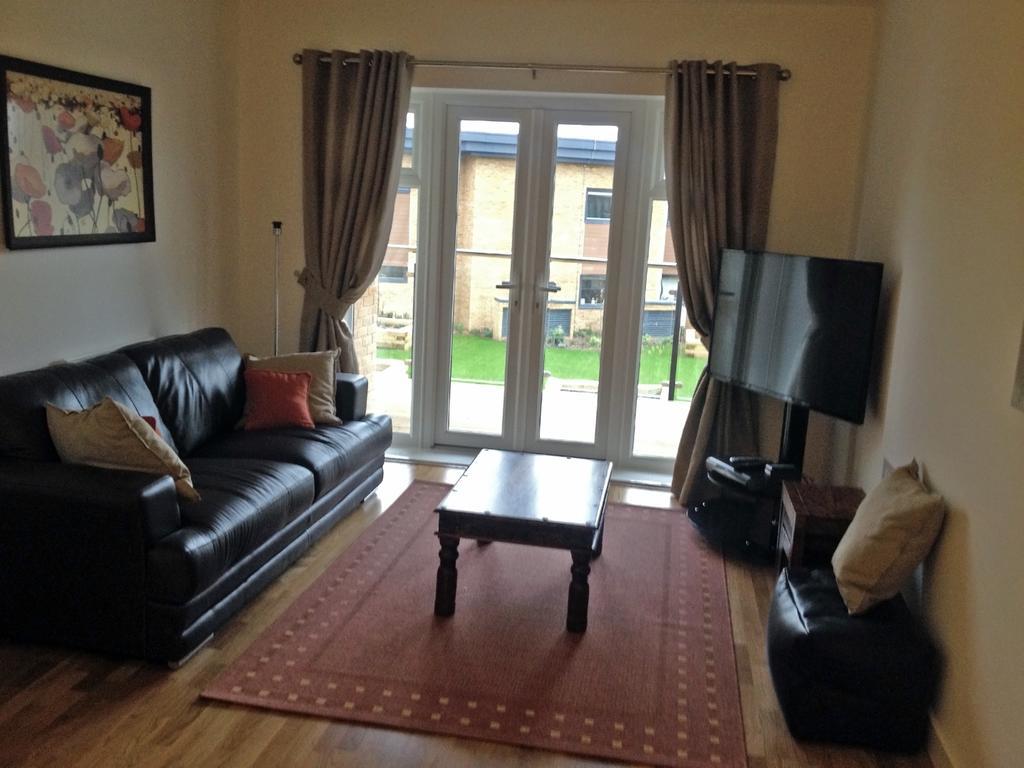 Stockley Apartments West Drayton  Exteriör bild